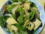 辣椒炒冻豆腐的做法[图]