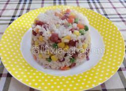 腊肠虾仁什锦炒饭