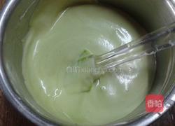 菠菜戚风蛋糕的做法图解6