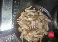 泡椒凤爪的做法图解2