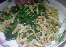 韭菜肉丝