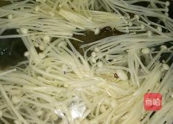 金针菇拌凉菜的做法图解3