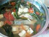 海带番茄豆腐鱼汤的做法[图]