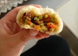 芹菜大肉包子