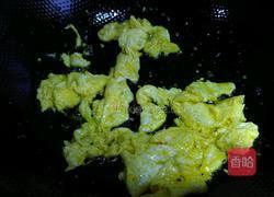 番茄炒鸡蛋的做法图解4