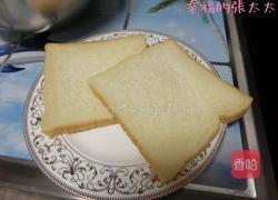 火腿煎蛋新鮮生菜三文治的做法图解3