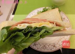 火腿煎蛋新鮮生菜三文治的做法图解15
