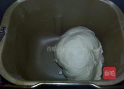 面包机版葡萄干牛奶面包的做法图解3