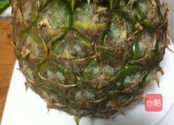 菠萝咕老肉的做法图解1