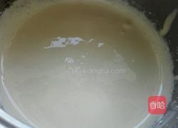 卡仕达香蕉肉松面包的做法图解2