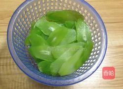 凉拌莴笋片的做法图解3
