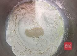 淡奶油椰香包的做法图解2