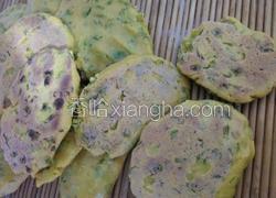 榆树钱烫面大饼子