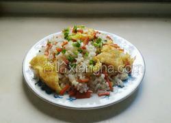 鸡蛋火腿炒饭（快手饭）