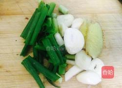 排骨炖豆角。的做法图解1