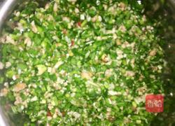 芋头韭菜肉馅饺子的做法图解4