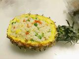 虾仁菠萝饭