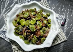 葱油萝卜干焖蚕豆壳