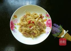 酸菜炒香肠的做法图解7