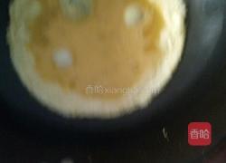 辣椒炒鸡蛋的做法图解1