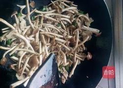 茶树菇炒肉片的做法图解3