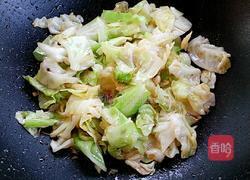 炝炒圆白菜的做法图解11