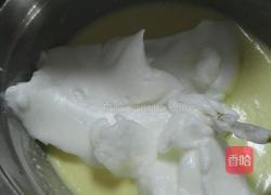 戚风蛋糕的做法图解9