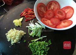 麦子辣酱番茄手撕鸡的做法图解3