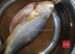 清蒸黄花鱼的做法图解3