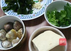 海带豆腐汤的做法图解1