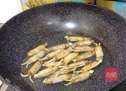 清炒蛏子的做法图解2
