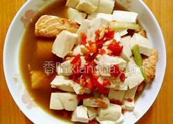 三文鱼炖豆腐