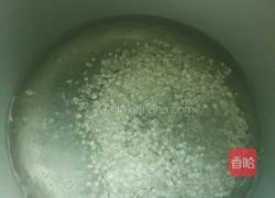 椰汁西米露的做法图解3