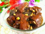 香菇黄豆猪蹄煲的做法[图]