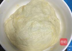扁桃片豆沙面包的做法图解1
