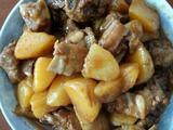 土豆烧排骨