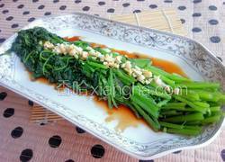 凉拌茼蒿菜