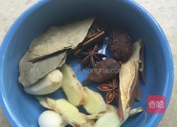 椒圈五香牛展的做法图解2