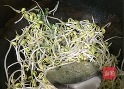 豆芽炒韭菜的做法图解3