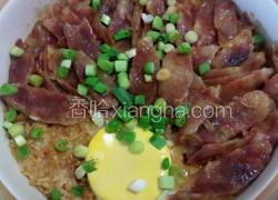 广式腊味煲仔饭