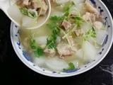清炖白萝卜牛腩汤