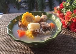 玉米胡萝卜山药排骨汤