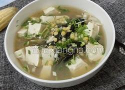 玉米鱼头豆腐汤