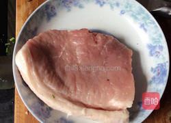 香菇猪肉饺子的做法图解1