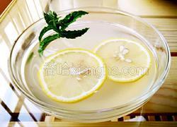 薏米柠檬水
