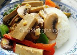 口蘑豆腐饭