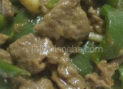嫩滑牛肉炒青椒