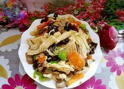腐竹木耳炒肉