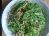四季豆炒肉丝的做法[图]