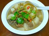 白萝卜炖牛腩